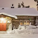 Kuukkeli Pikku-hirvas Ja Porotokka Saariselka
