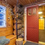 Kuukkeli Pikku-hirvas Ja Porotokka