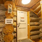 Kuukkeli Pikku-hirvas Ja Porotokka * Saariselkä