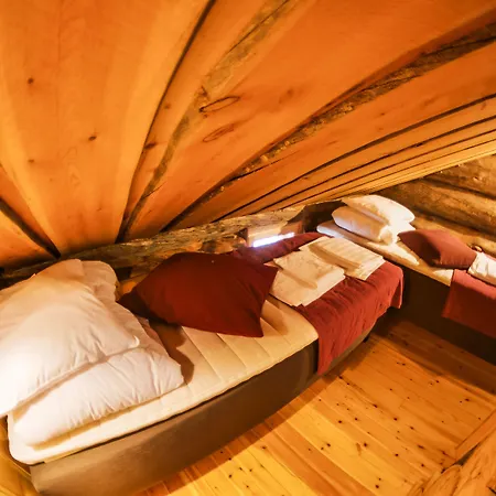 Kuukkeli Pikku-hirvas Ja Porotokka بيت للعطل ساريسيلكا