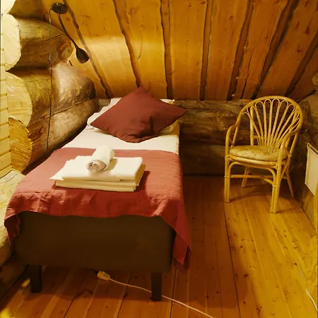 بيت للعطل Kuukkeli Pikku-hirvas Ja Porotokka ساريسيلكا