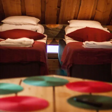 Kuukkeli Pikku-hirvas Ja Porotokka بيت للعطل ساريسيلكا