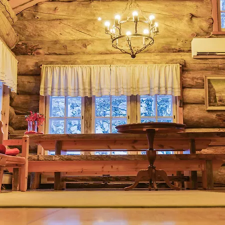 Kuukkeli Pikku-hirvas Ja Porotokka * ساريسيلكا