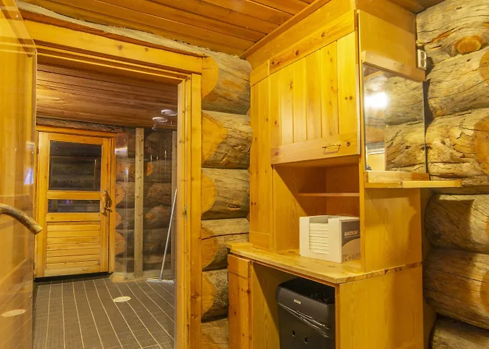 Kuukkeli Pikku-hirvas Ja Porotokka 度假居