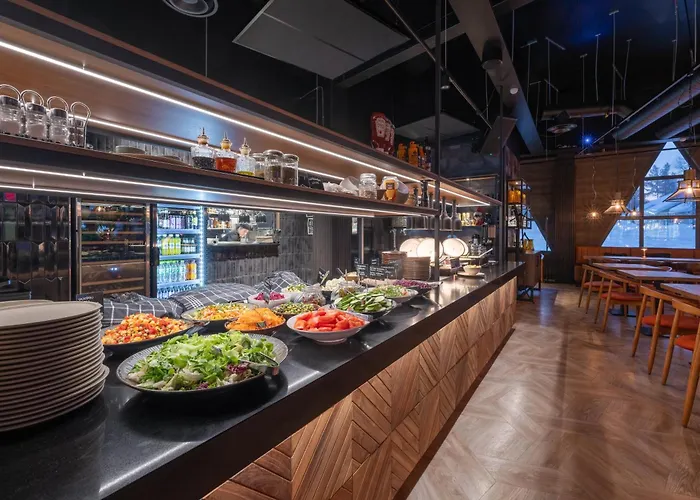 Kuukkeli Pikku-hirvas Ja Porotokka 度假居 萨利色尔卡