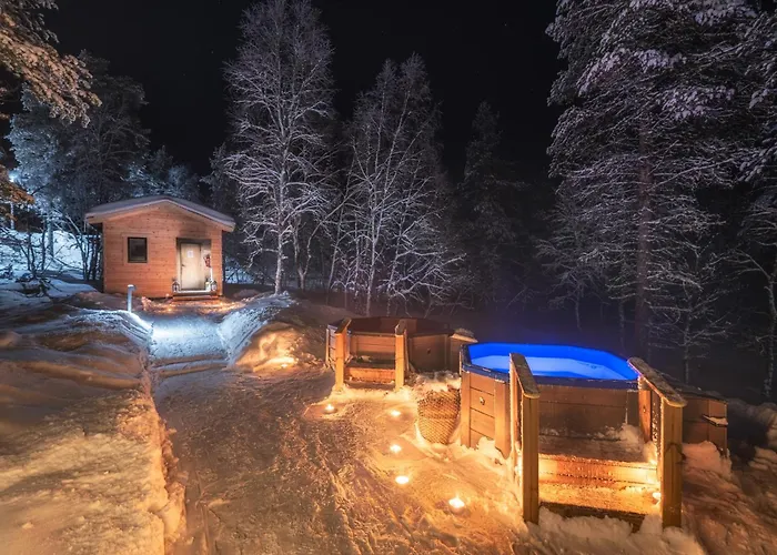 Kuukkeli Pikku-hirvas Ja Porotokka 度假居 萨利色尔卡