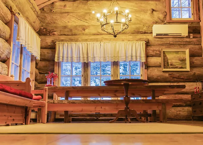 Kuukkeli Pikku-hirvas Ja Porotokka * 萨利色尔卡